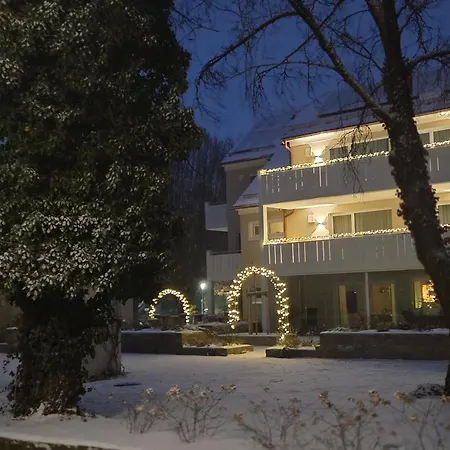Apartment Haus Am Muehlenweg - Modern Und Lichtdurchflutet